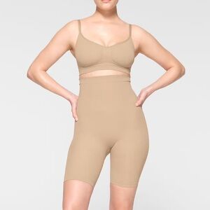 Skims Seamless High Waist Shorts